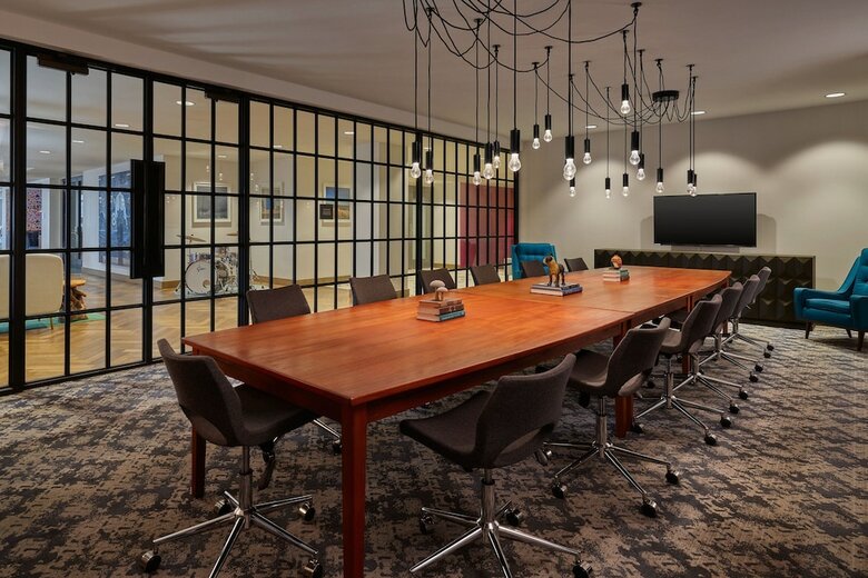 Cambria Hotel Downtown Dallas