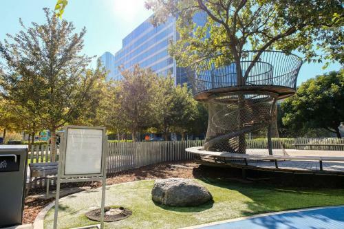Apartamento Relax & Unwind In Spacious 1br W/ Parking