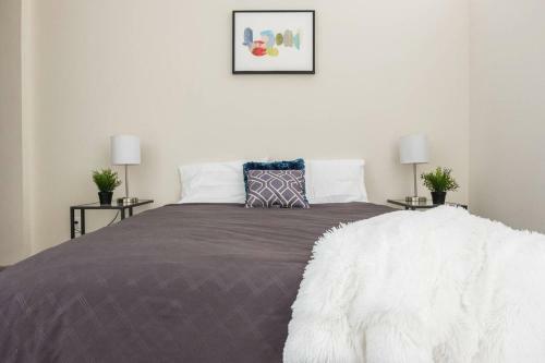 Apartamento Relax & Unwind In Spacious 1br W/ Parking