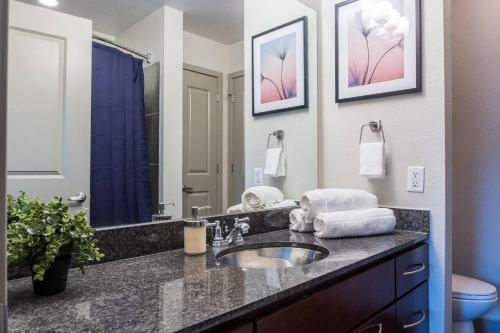 Apartamento Elegant & Spacious | Minutes To Dallas Market Ctr