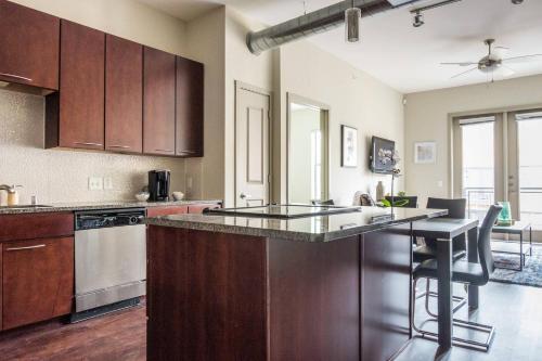 Apartamento Elegant & Spacious | Minutes To Dallas Market Ctr