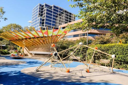 Apartamento ? Of Design Dist | Balcony | 1 Mi From AA Center