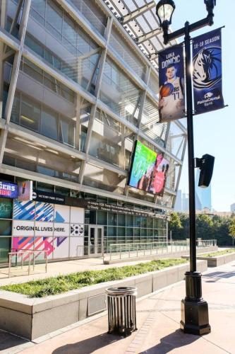 Apartamento ? Of Design Dist | Balcony | 1 Mi From AA Center