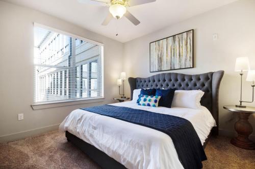 Bell Knox Apartments