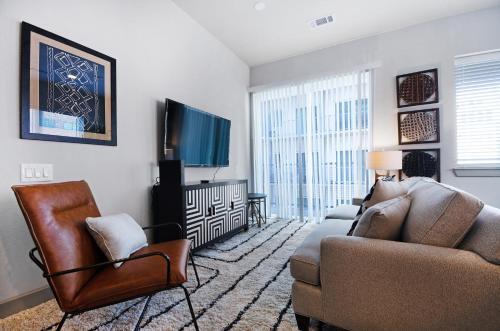 Uptown Nook
