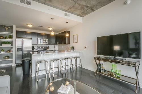 Apartamento Uptown Victory Park 1201
