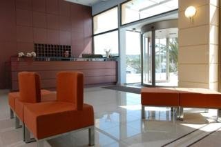 Hotel Avra