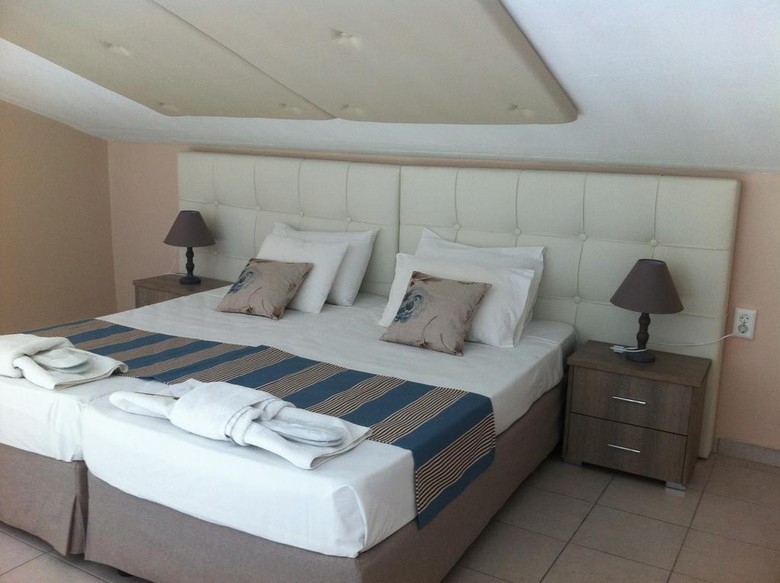 Apartamentos Govino Bay Resort