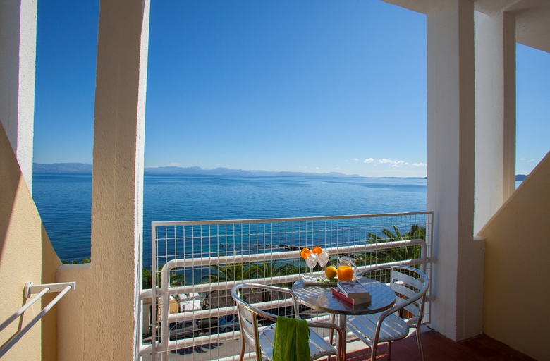 Hotel Louis Ionian Sun