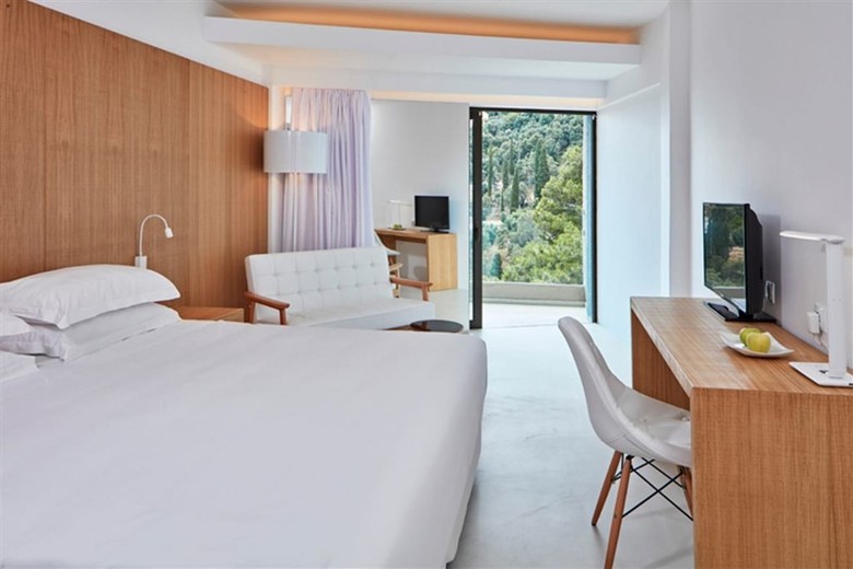 Hotel Nissaki Beach
