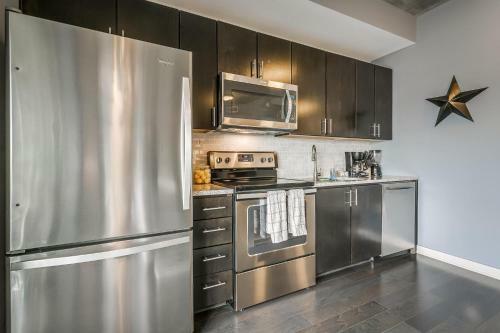 Uptown Victory Park 1210