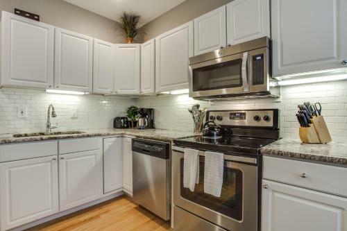 M Streets Brand New Apartment