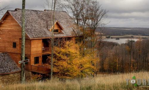 Wolverton Heights Ten-bedroom Chalet