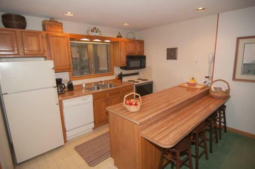 Deerfield Village 135