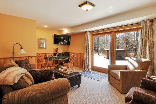 Sunnyside Five-bedroom Chalet