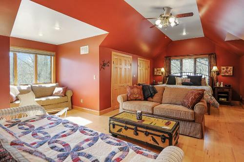 Sunnyside Five-bedroom Chalet