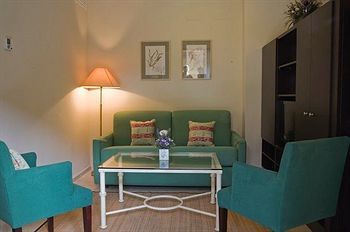 Hotel Conde De Torrej�n 10- Apartments