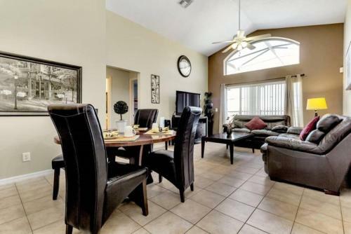 Paloma Home 316