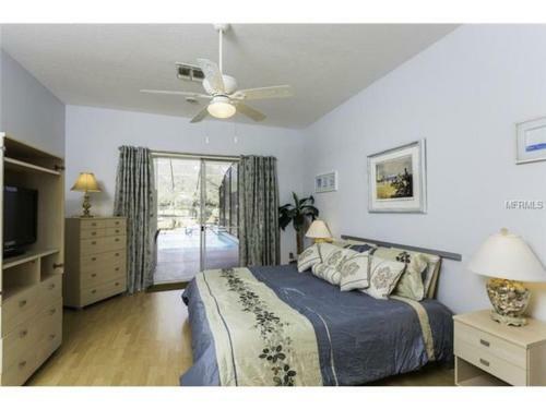 Golf Holiday Home 306
