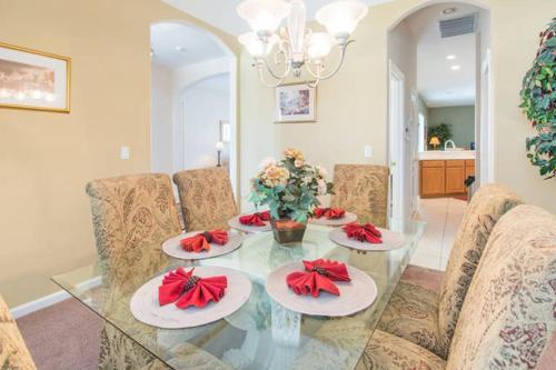 550 Prestwick Villa #50574
