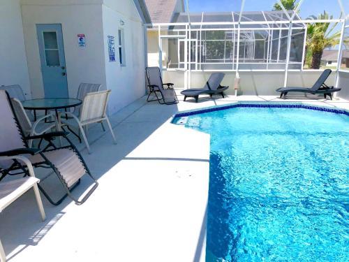 4 Bedrooms Villa With Private Pool