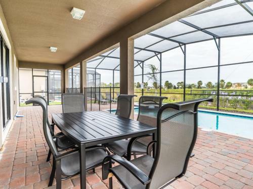Caddie Villa 9151