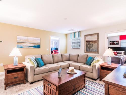 Caddie Villa 9151