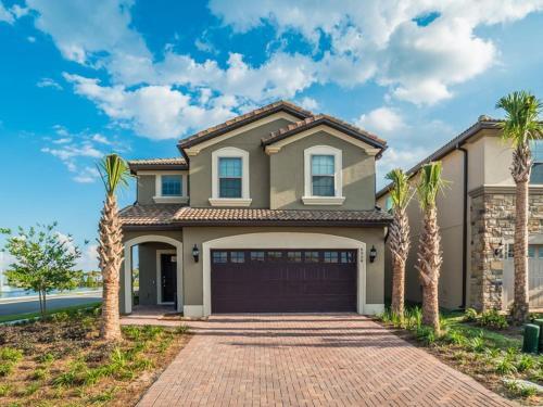 Rhodes Dwelling 8904