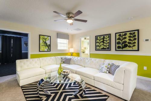 Champions Gate - Eight Bedroom Villa - Cg023