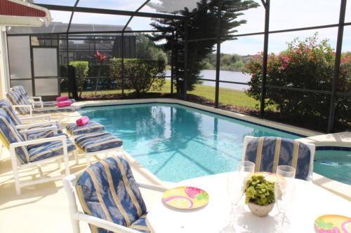 Glenbrook Villa 16748