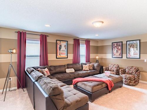 Villa Westside Gold - 600 Holiday Home