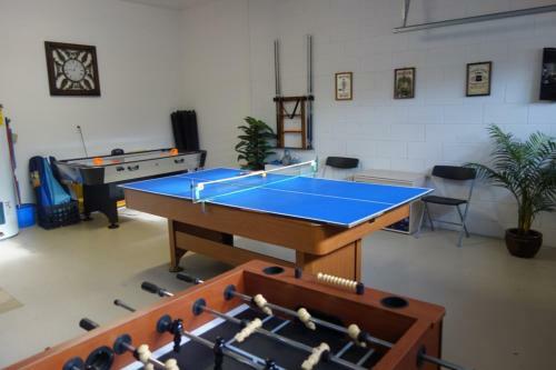 Marianne's Highlands Reserve Villa - Five Bedroom Home