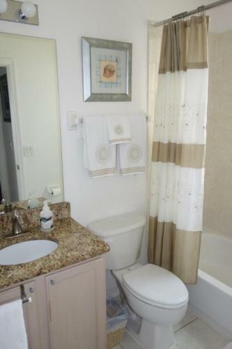 Marianne's Highlands Reserve Villa - Five Bedroom Home