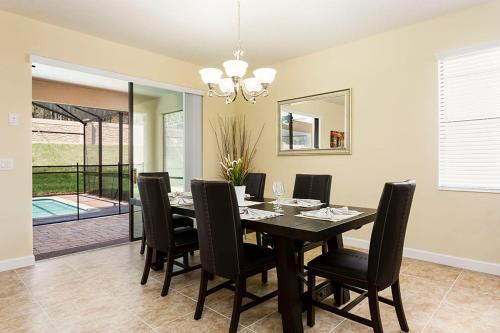 Champions Gate - Five Bedroom Villa - Cg005