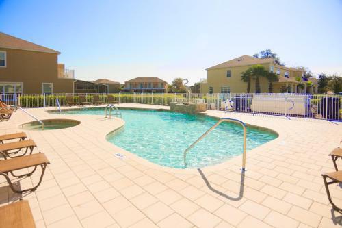 Aco Family - 3 Bd With Pool (1712)