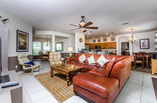 Belfry Villa 337 Davenport