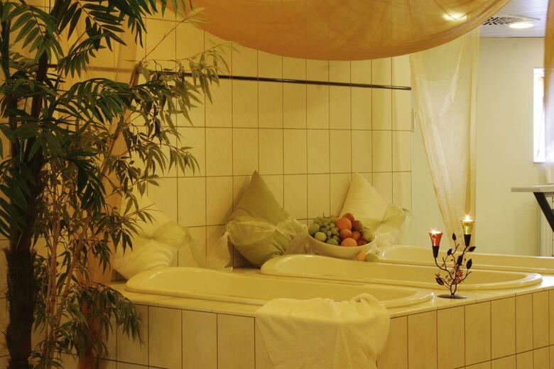 Hotel Ramada Bruhl