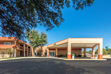 Hotel Quality Inn & Suites