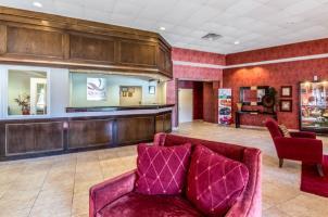 Hotel Quality Inn & Suites