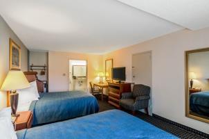 Hotel Quality Inn & Suites