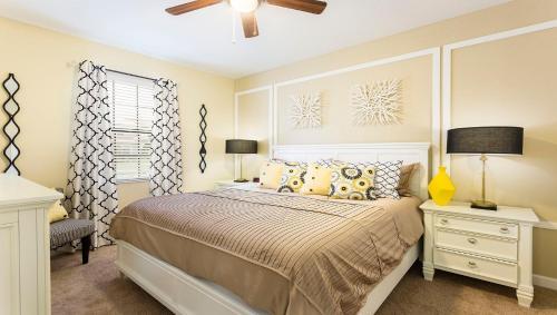 Orlando Disney Champions Gate Resort 23