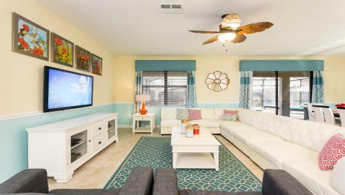 Orlando Disney Champions Gate Resort 23