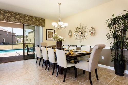 Champions Gate - Eight Bedroom Villa - Cg003