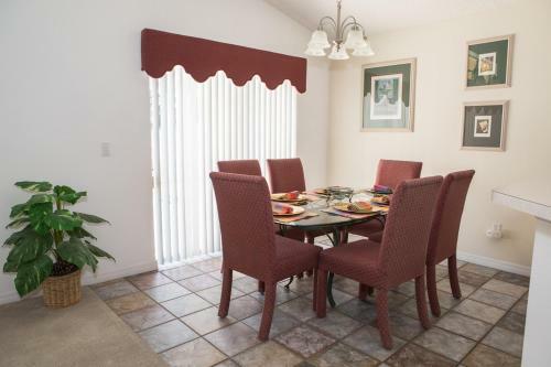 Albert's Westridge Villa - Three Bedroom Home