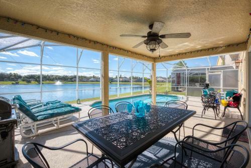 Lakeside Villa Bloomingdale
