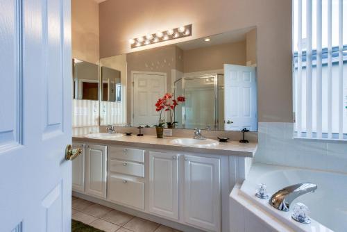 Windstar Villa