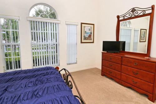Blamoral 727 Villa