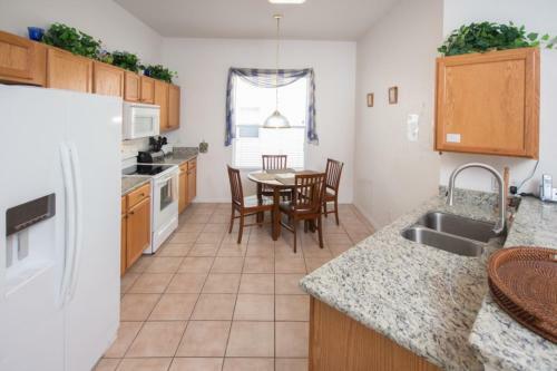 Brian's Highlands Reserve Villa - Four Bedroom Home