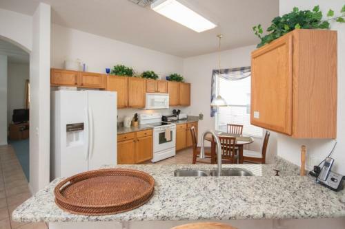 Brian's Highlands Reserve Villa - Four Bedroom Home