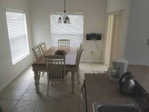 Kensington Sanctuary 302